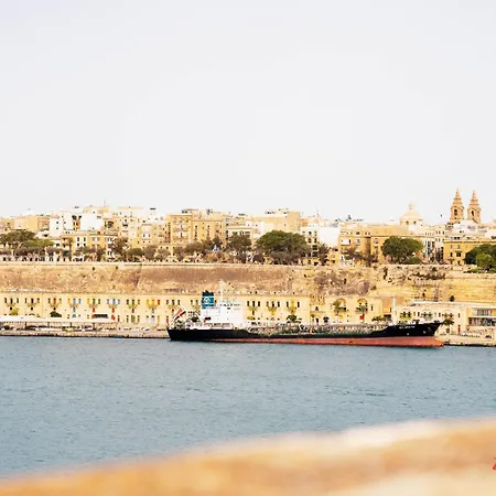 Charming Historic With Rooftop Views * Senglea