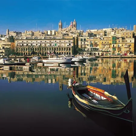 Charming Historic With Rooftop Views Senglea
